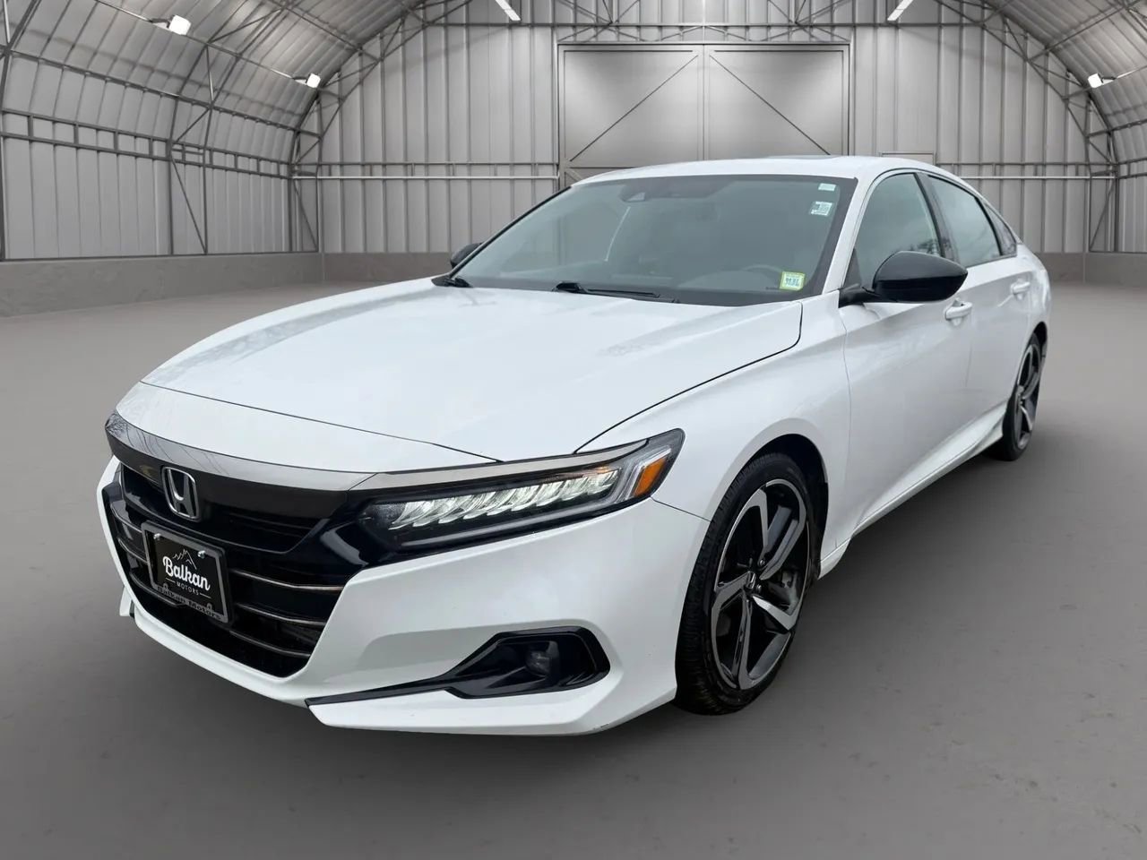 Used 2021 Honda Accord Sport image 11