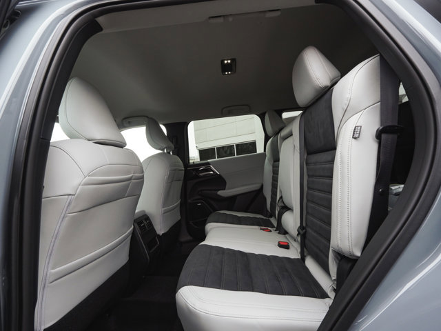 New 2026 Mitsubishi Outlander SE AWD/4WD image 34