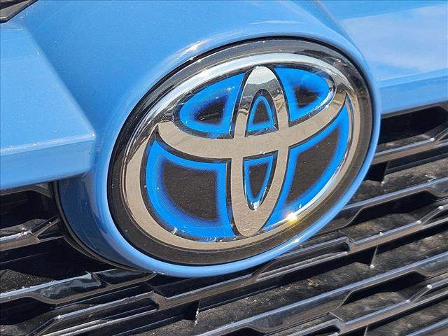 Used 2023 Toyota RAV4 XSE w/ XSE Grade Weather Package image 5