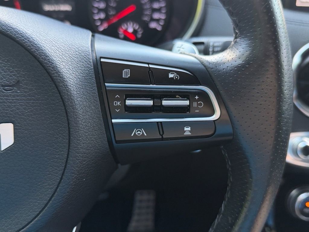 Used 2023 Kia Stinger GT-Line w/ Sun & Sound Package AWD/4WD image 22