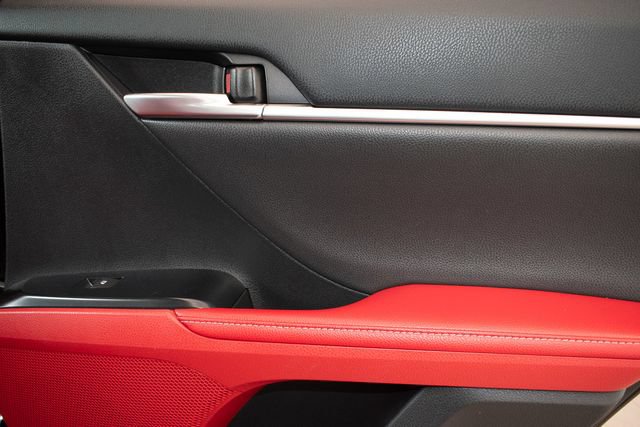 Used 2019 Toyota Camry XSE FWD image 13