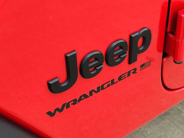 Used 2023 Jeep Wrangler Sport AWD/4WD image 9