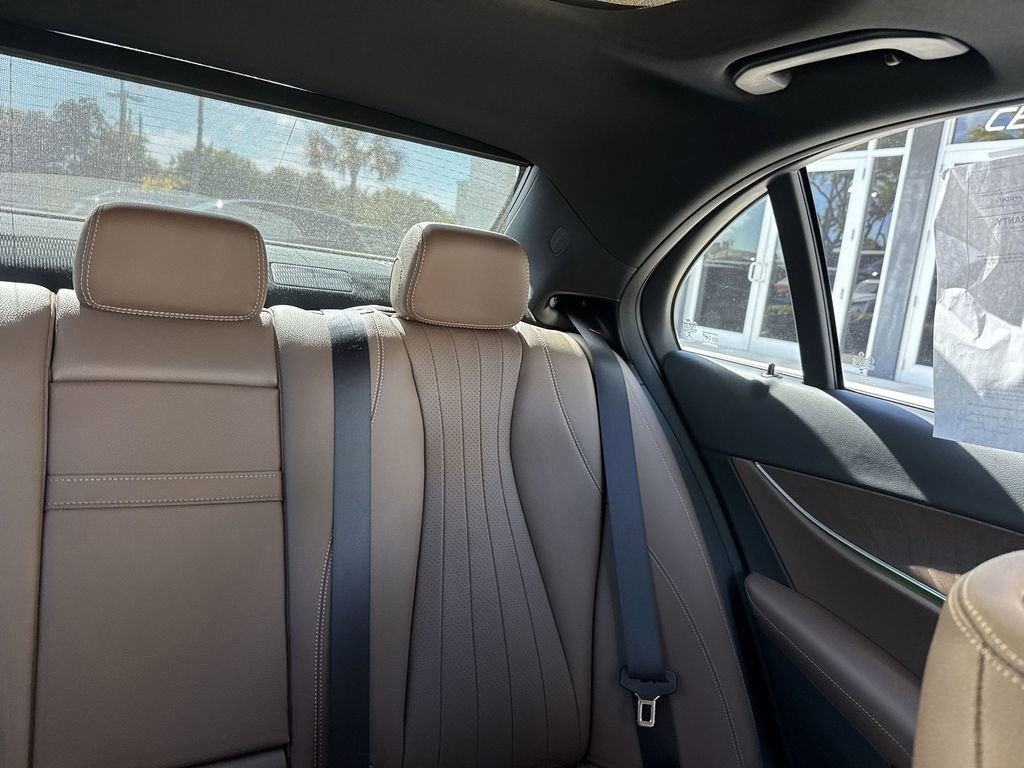 Used 2022 Mercedes-Benz E 350 Sedan w/ Driver Assistance Package image 19