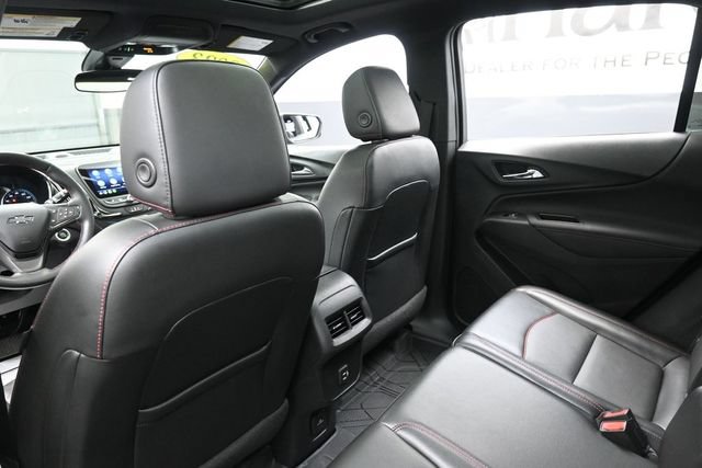 Used 2023 Chevrolet Equinox RS w/ RS Leather Package FWD image 25