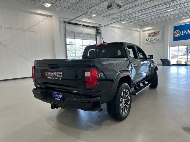 Used 2024 GMC Canyon Denali image 9