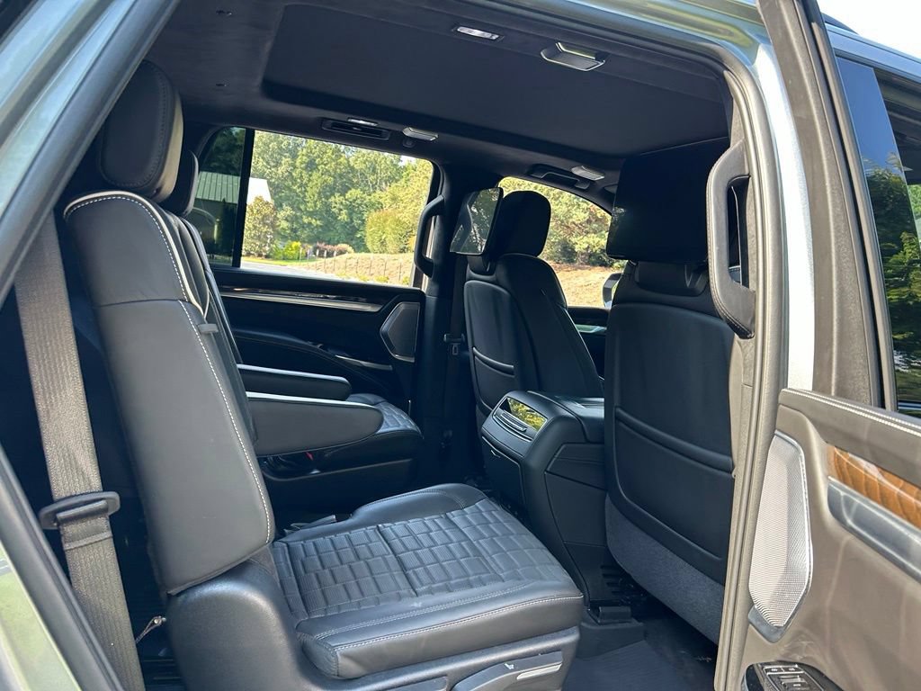 Used 2025 Cadillac Escalade Sport Platinum w/ LPO, ONYX Package RWD image 64