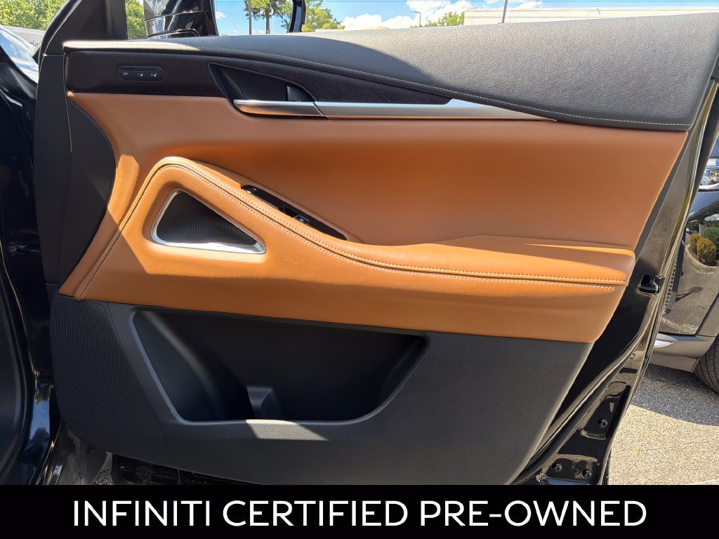 Certified 2023 INFINITI QX60 Sensory w/ Vision Package AWD/4WD image 39