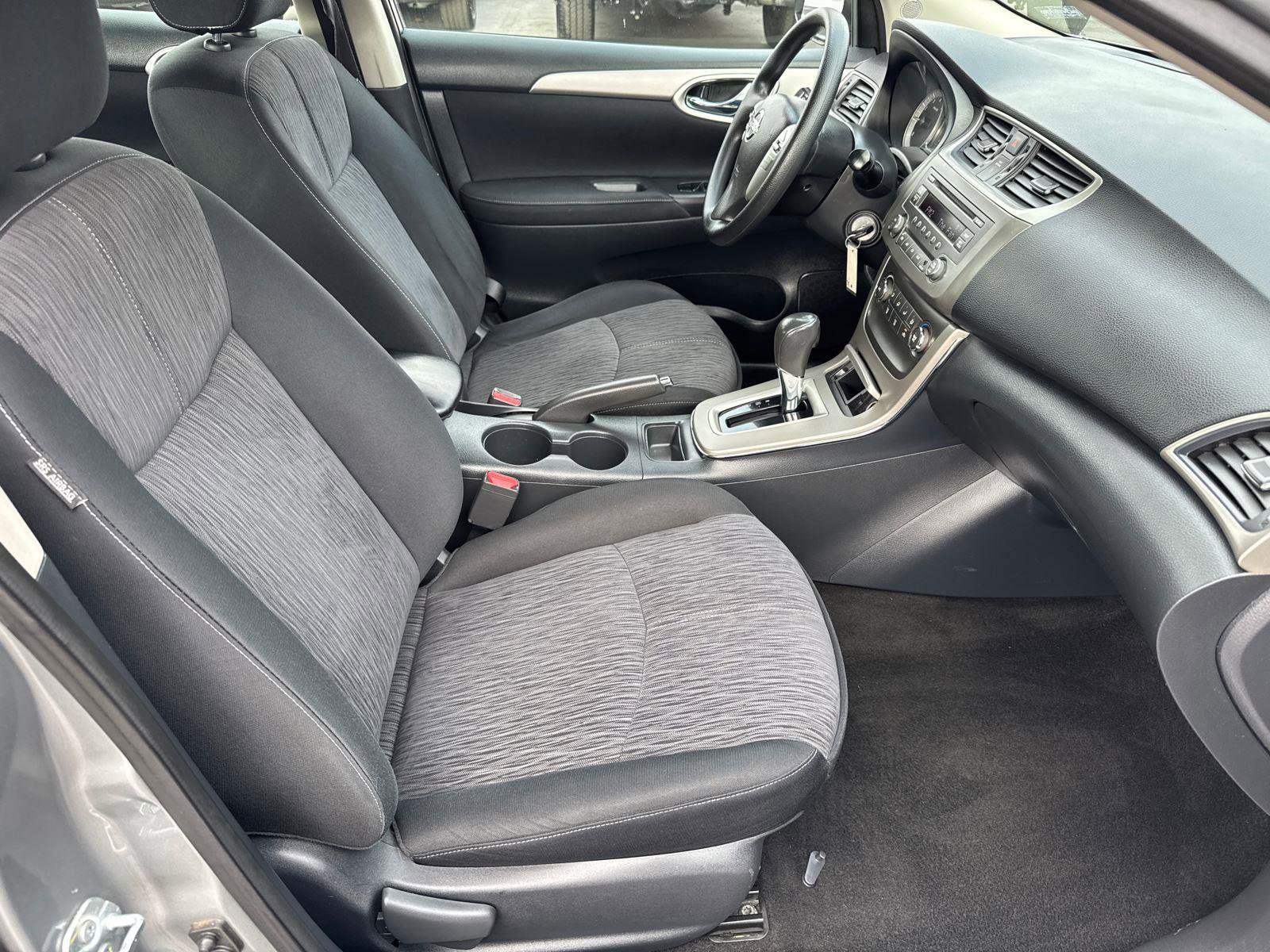 Used 2014 Nissan Sentra SV image 17