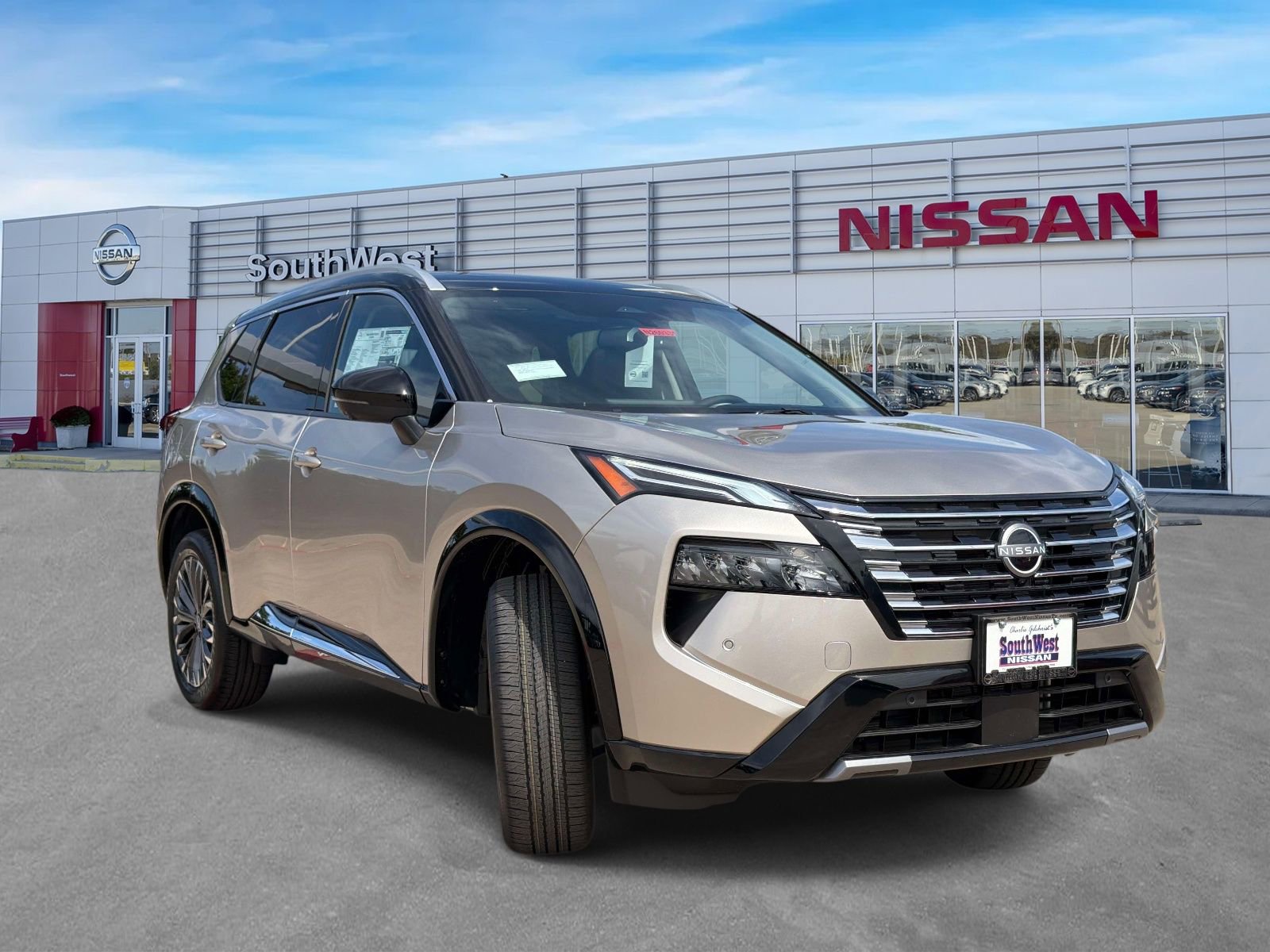 New 2026 Nissan Rogue Platinum AWD/4WD image 3