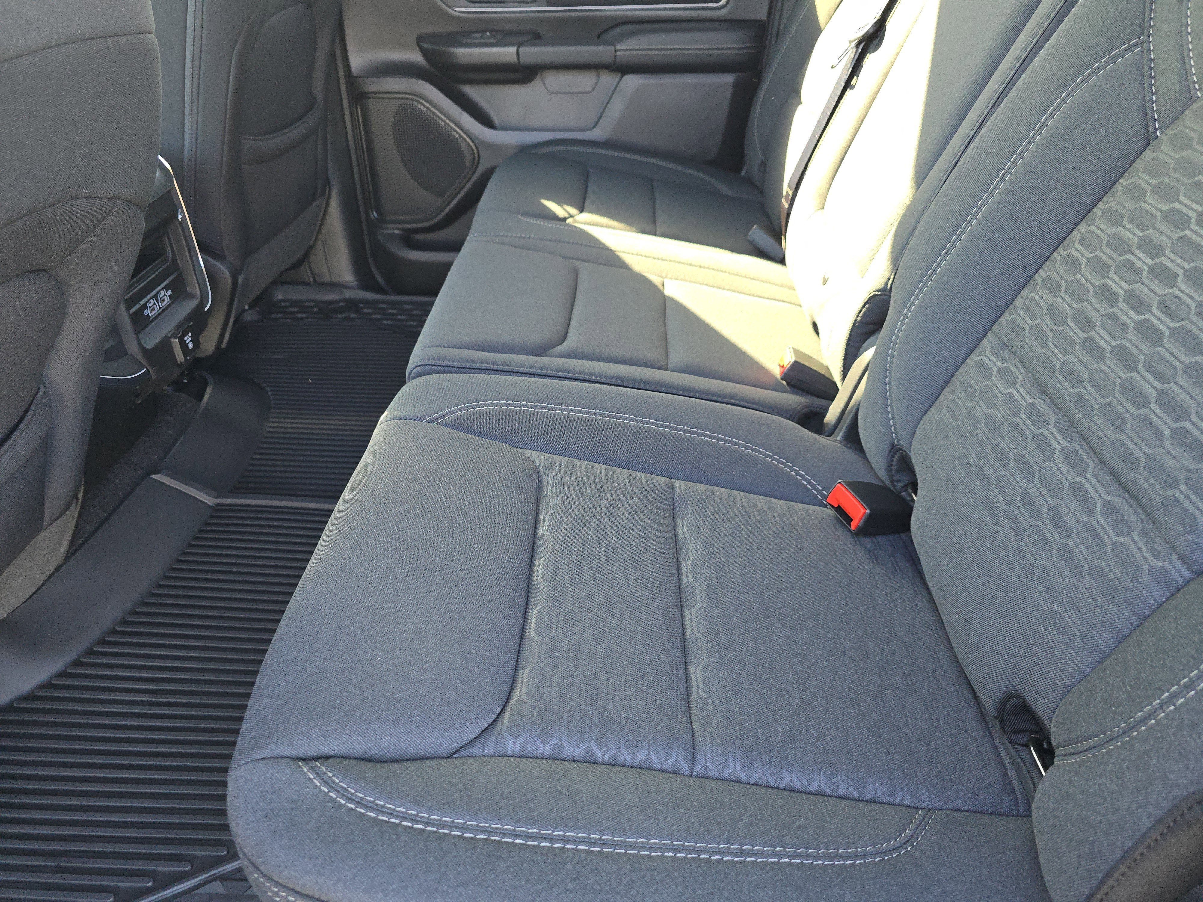 New 2026 RAM 1500 Big Horn AWD/4WD image 22