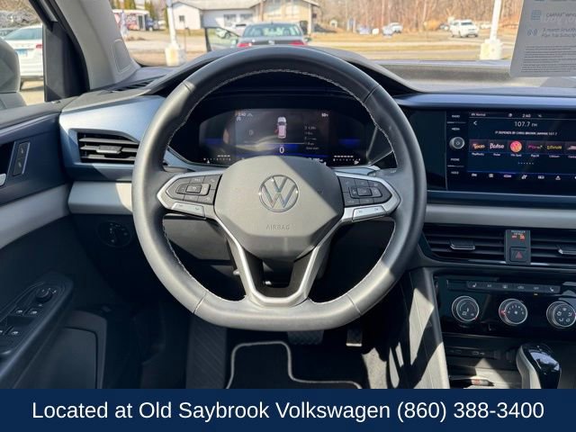 Certified 2023 Volkswagen Taos SE w/ Panoramic Sunroof Package image 16