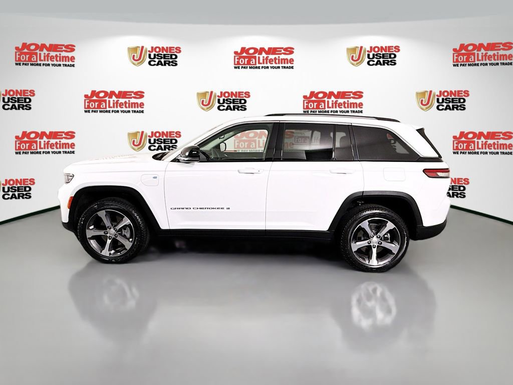 Used 2022 Jeep Grand Cherokee Limited 4xe image 15