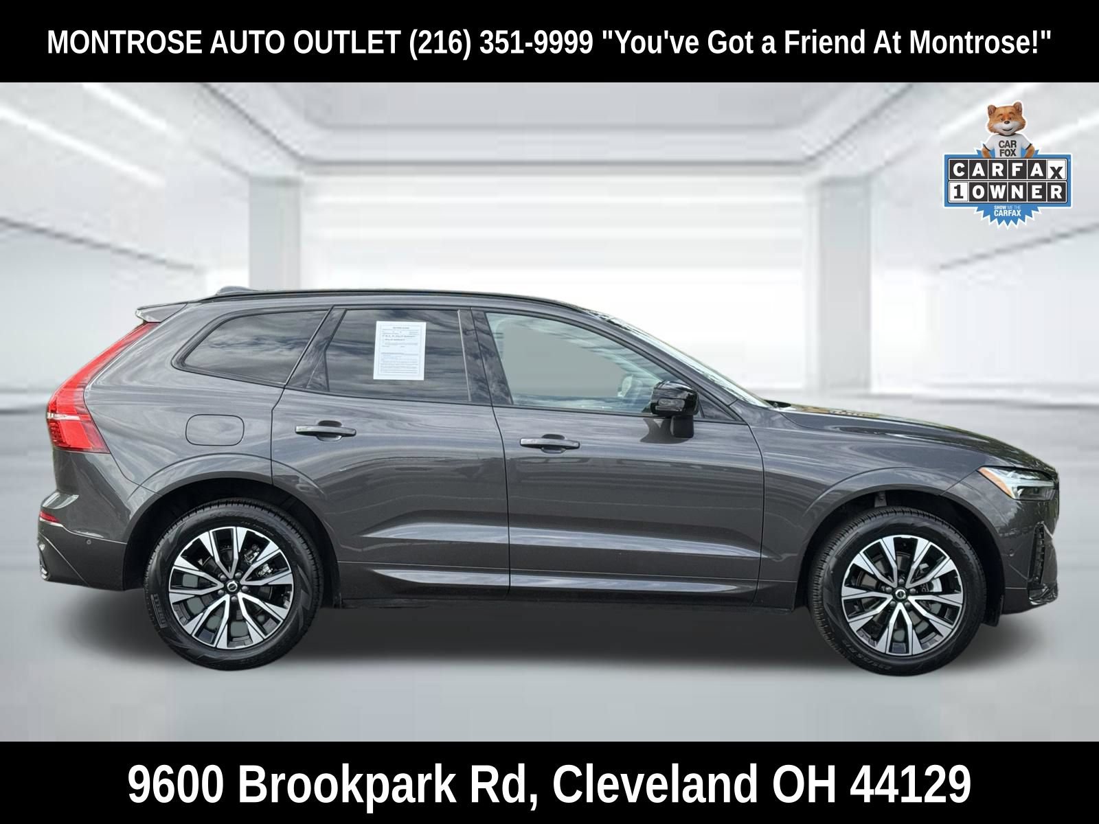 Certified 2025 Volvo XC60 B5 Plus w/ Climate Package AWD/4WD image 3