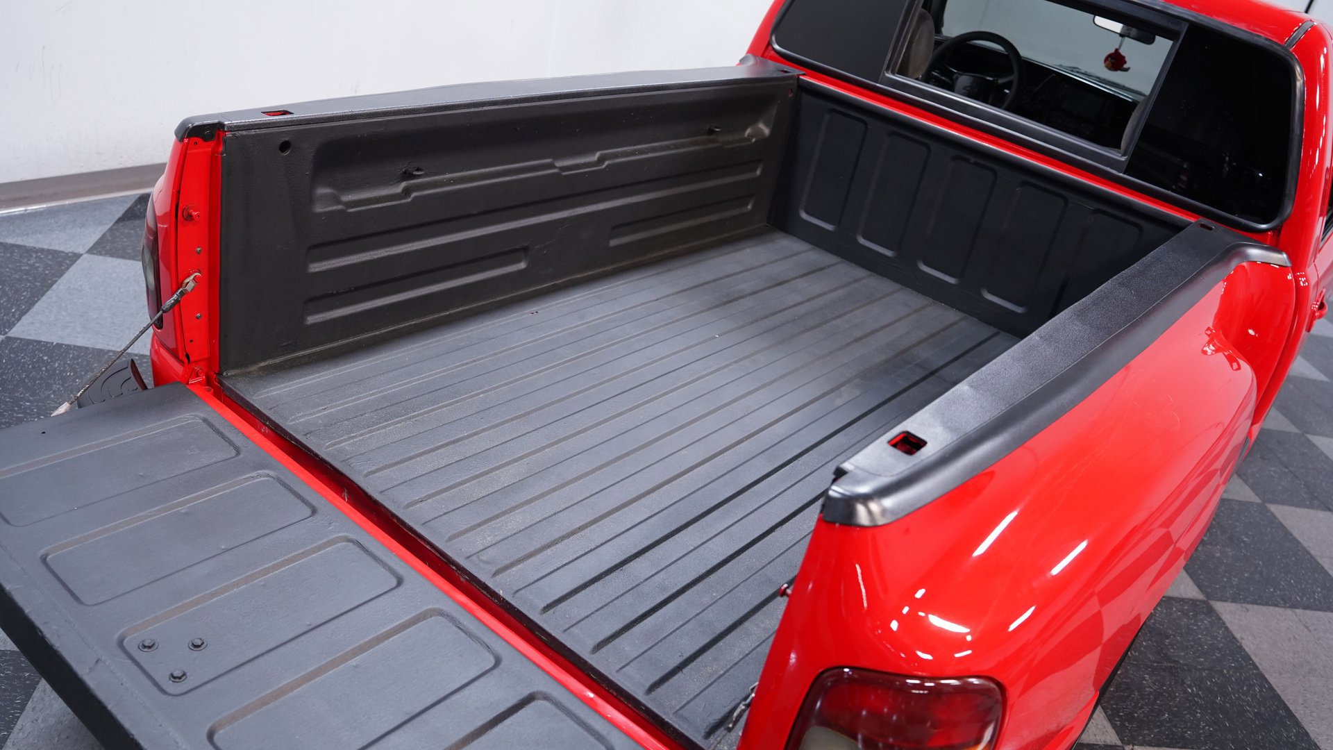 Used 1999 Chevrolet Silverado 1500 LS w/ Firm Ride Suspension Pkg image 40