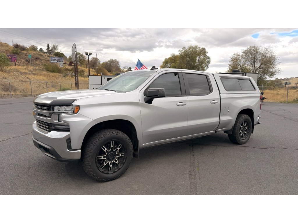 Used 2021 Chevrolet Silverado 1500 LT w/ All Star Edition Plus image 3