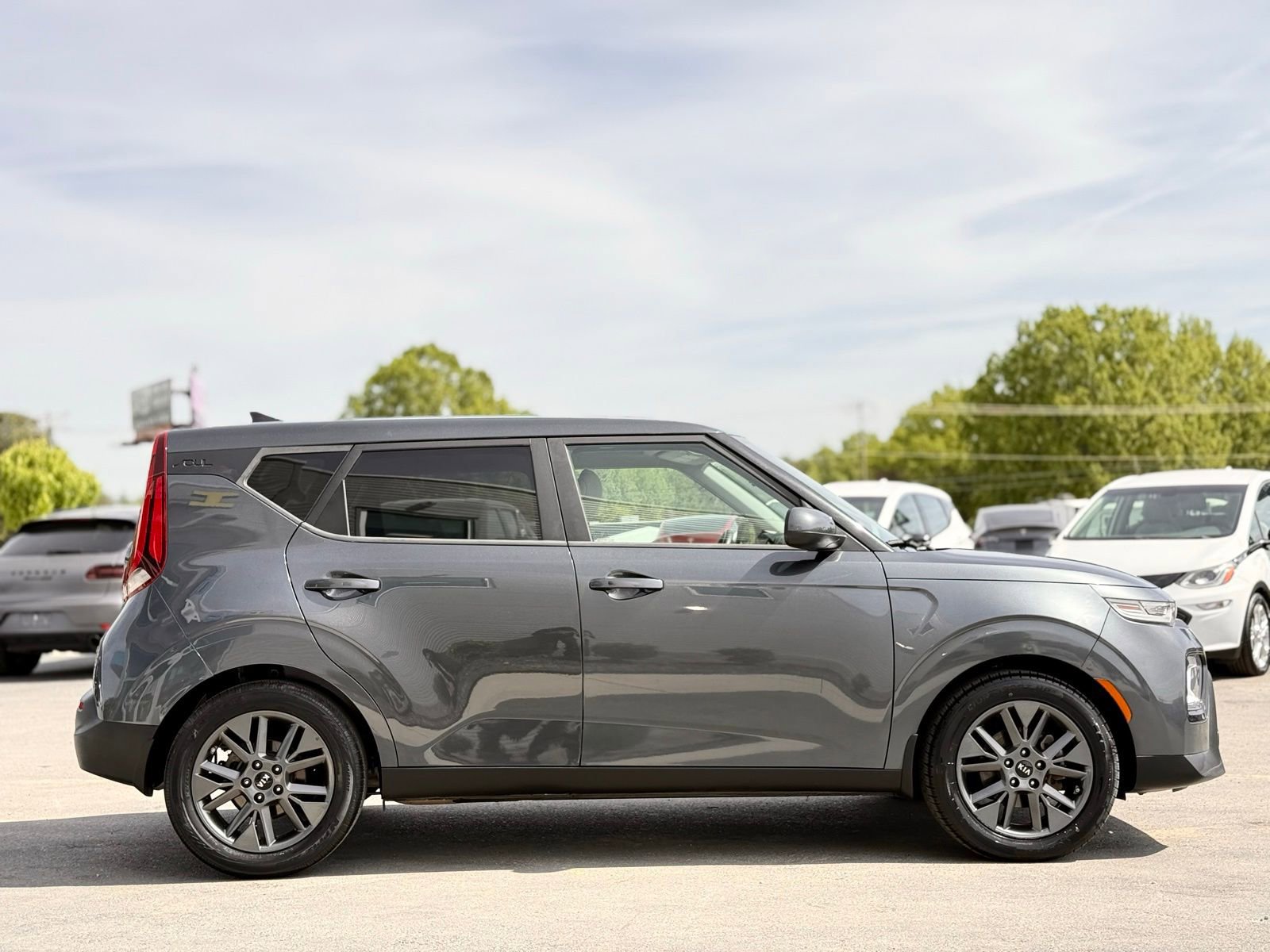 Used 2020 Kia Soul EX image 8