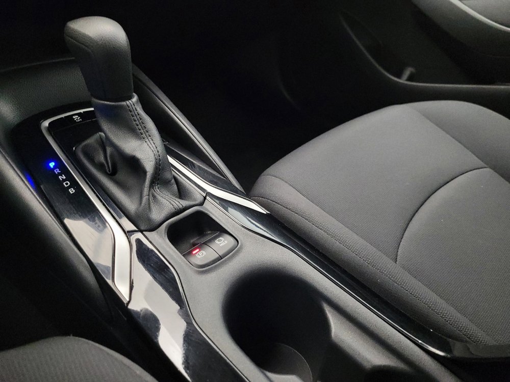 Used 2020 Toyota Corolla LE w/ Carpet Mat Package (TMS) image 26