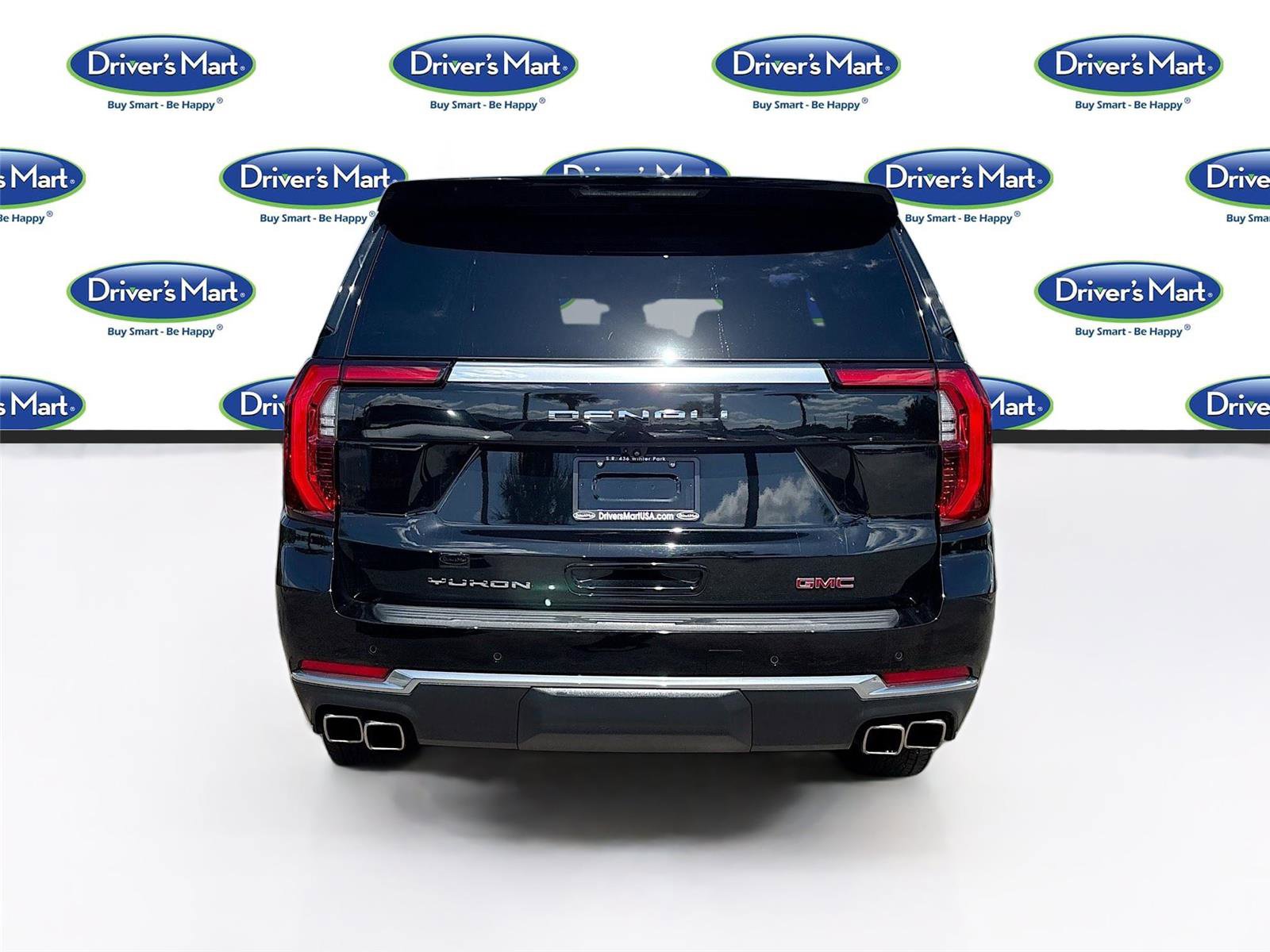 Used 2025 GMC Yukon Denali RWD image 6