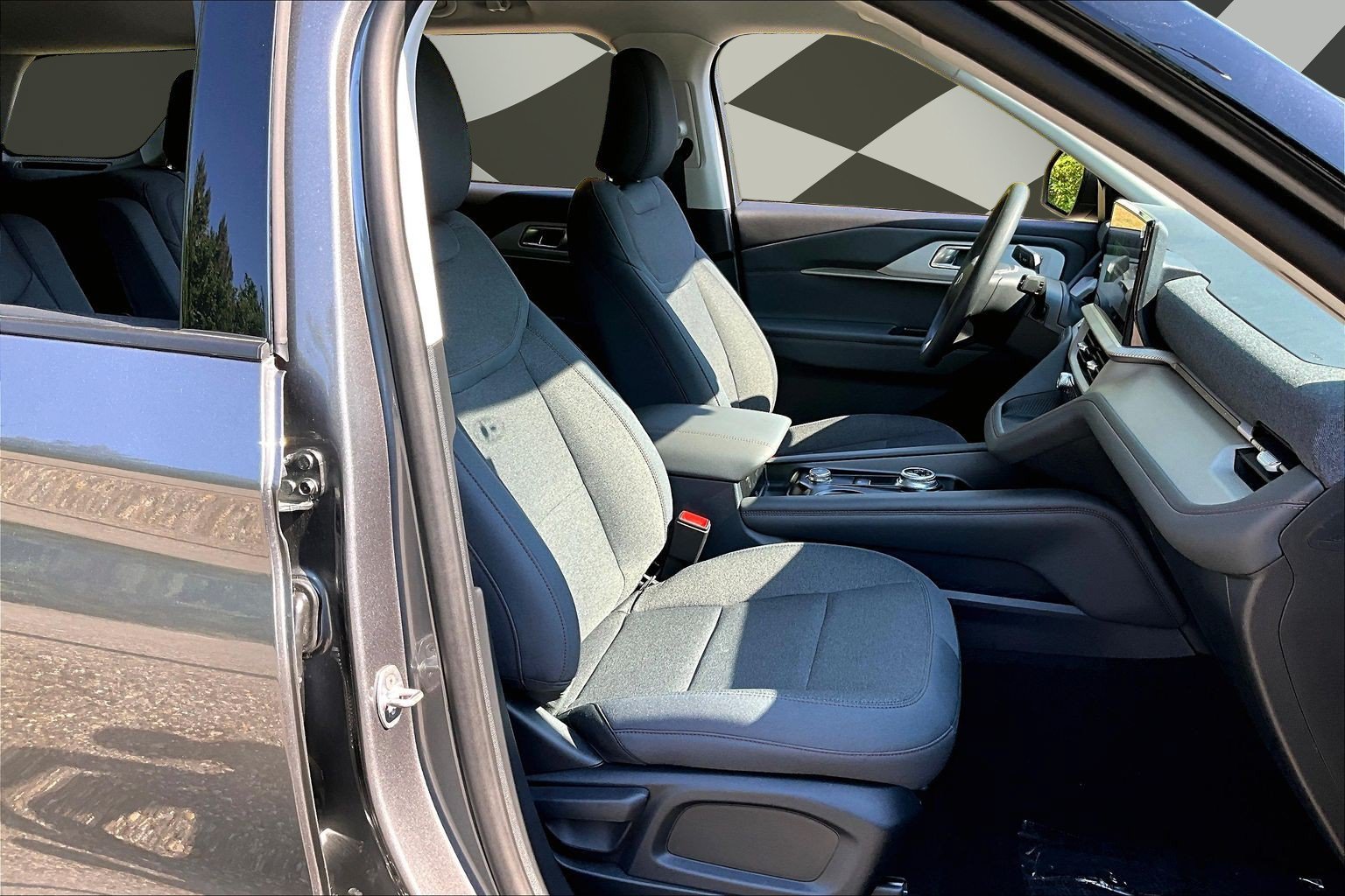 New 2026 Ford Explorer Active AWD/4WD image 30