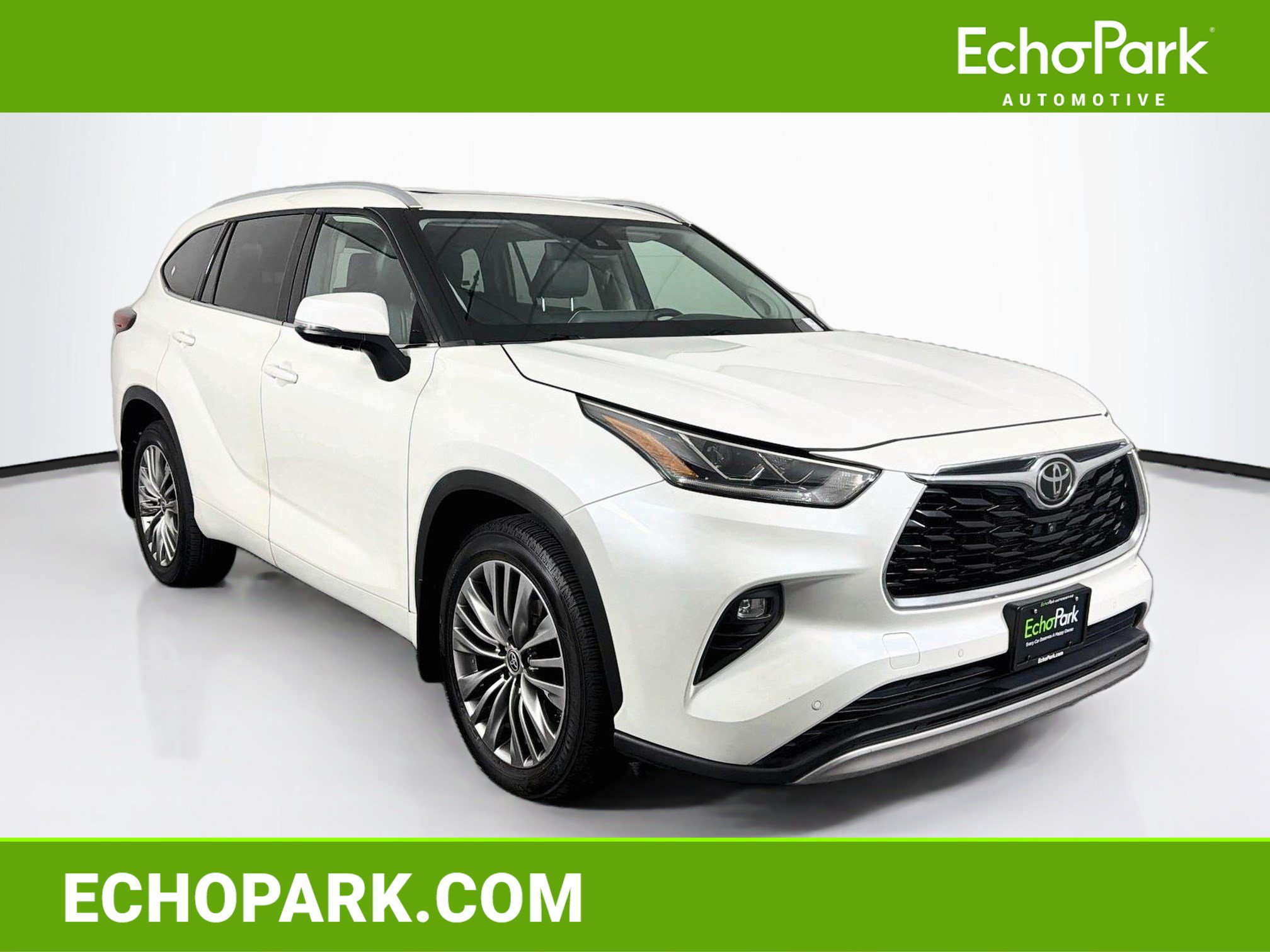 Used 2021 Toyota Highlander Platinum AWD/4WD image 1