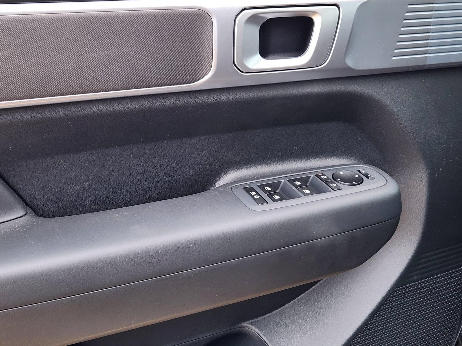 New 2026 Hyundai Santa Fe SE AWD/4WD image 9