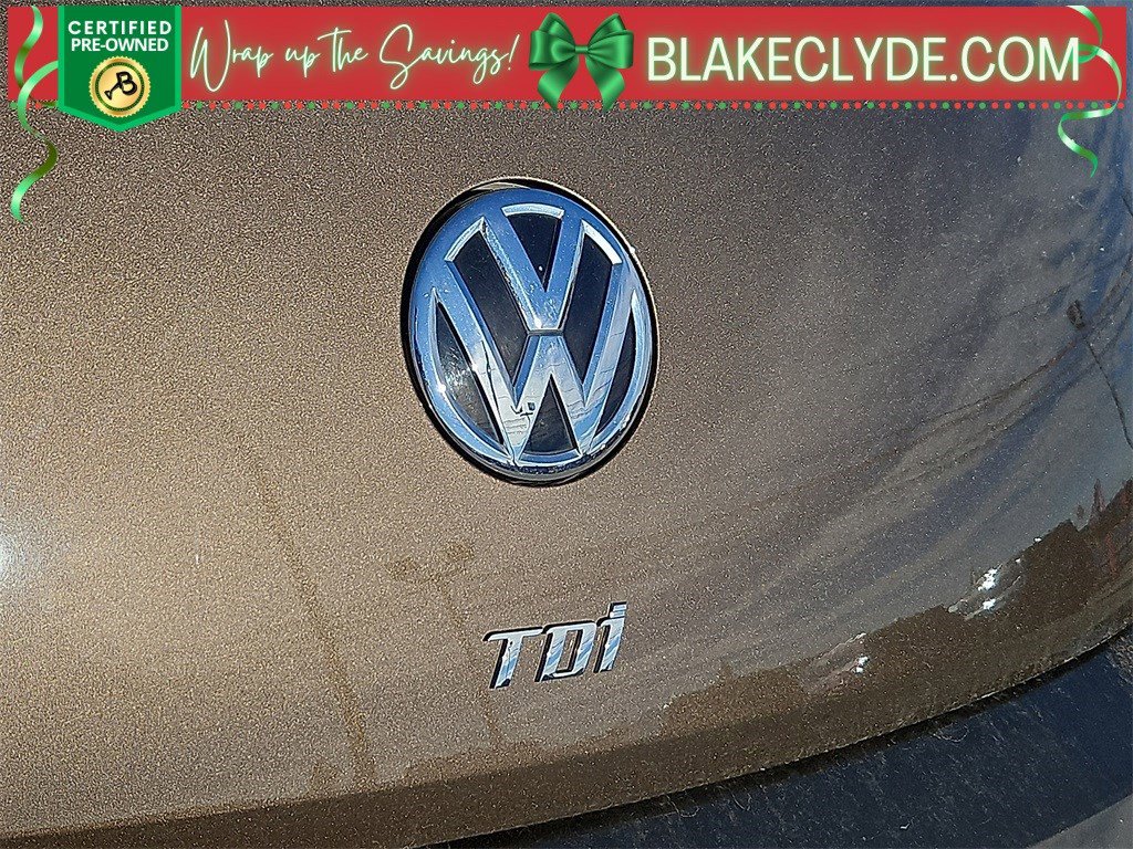 Used 2013 Volkswagen Beetle TDI image 14