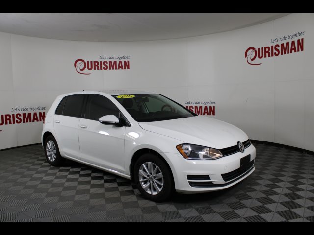 Used 2016 Volkswagen Golf S FWD image 10
