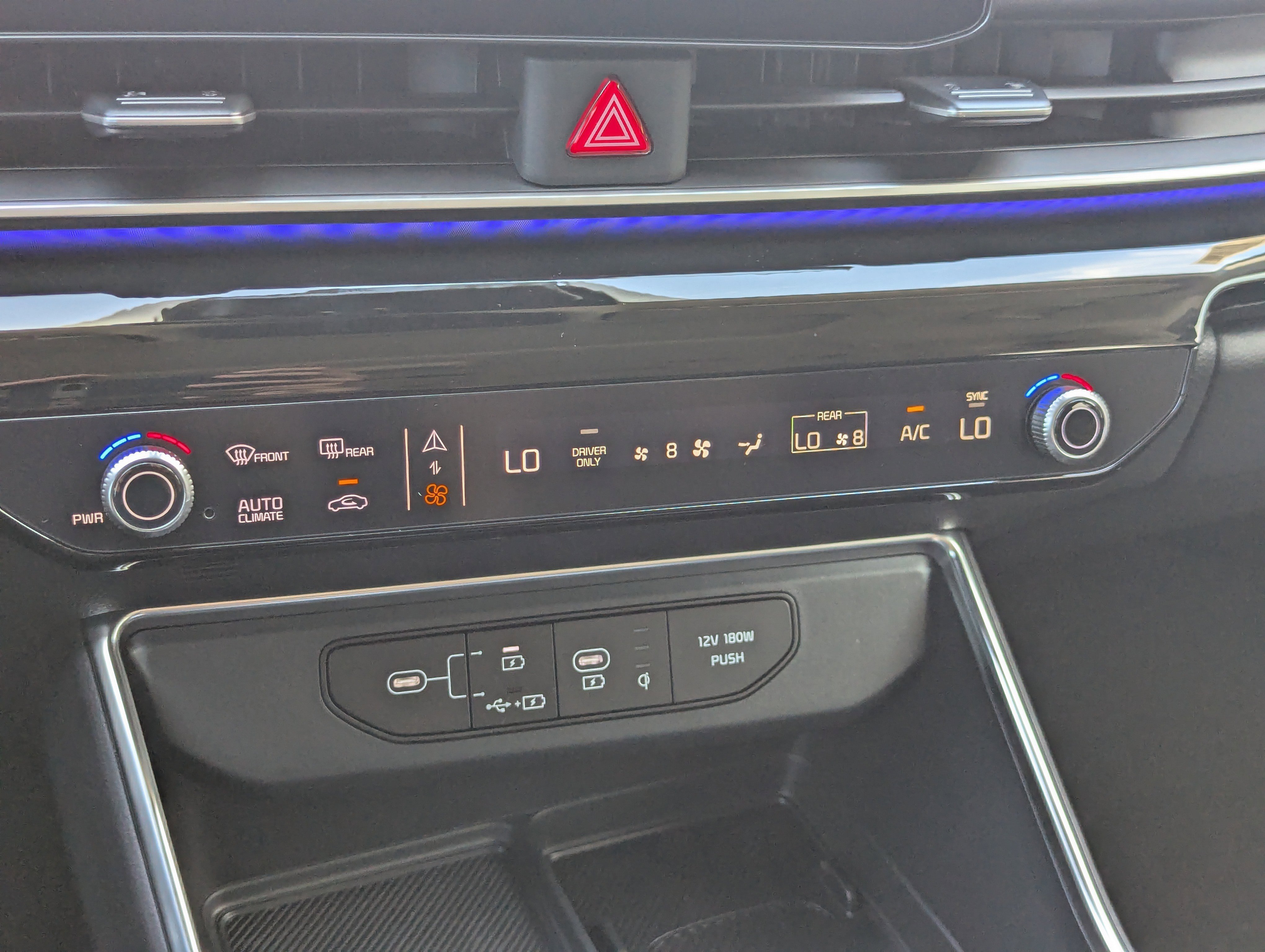 New 2025 Kia Carnival SX Prestige image 26