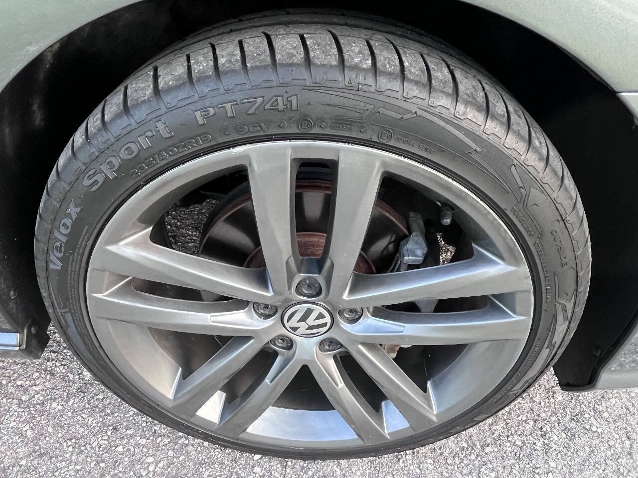 Used 2019 Volkswagen Passat 2.0T SE R-Line FWD image 21