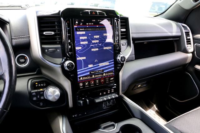 Used 2019 RAM 1500 Laramie AWD/4WD image 16