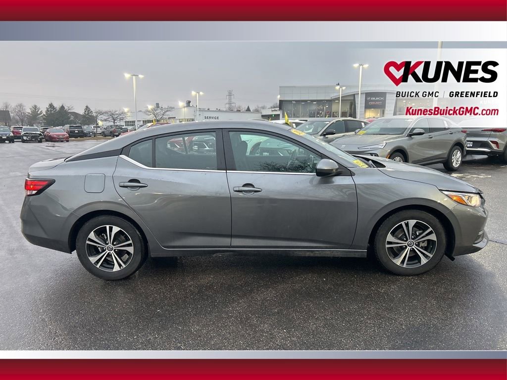 Used 2023 Nissan Sentra SV image 3