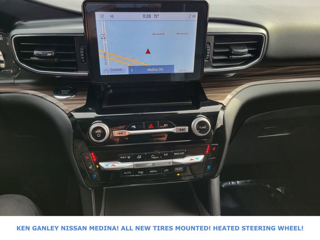 Used 2022 Ford Explorer Limited w/ Equipment Group 301A image 26