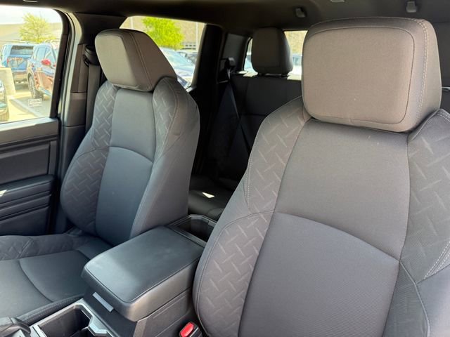 Used 2025 Toyota Tacoma SR5 image 15