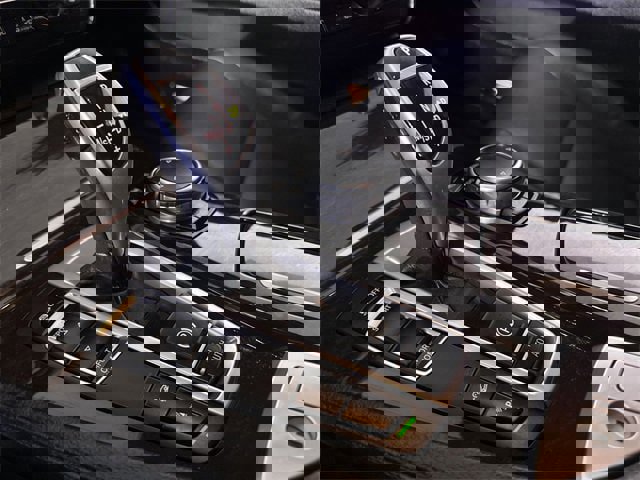 Used 2016 BMW 535i xDrive Sedan image 16