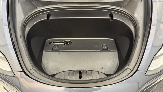 Used 2020 Tesla Model 3 Standard Range Plus RWD image 8