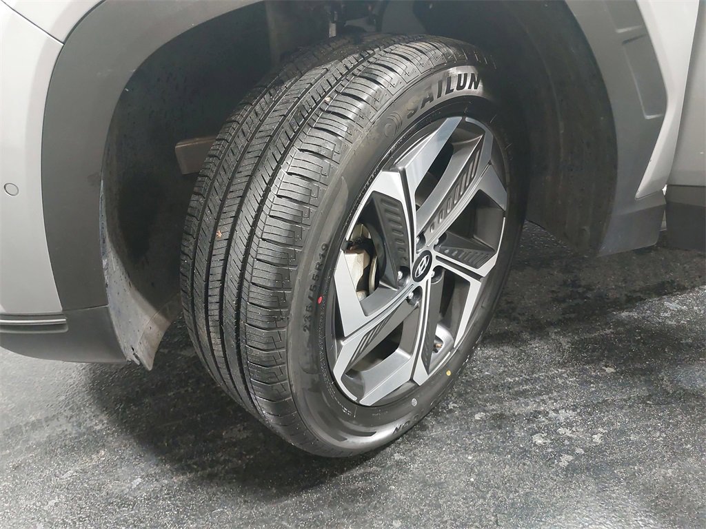 Used 2024 Hyundai Tucson Limited image 54