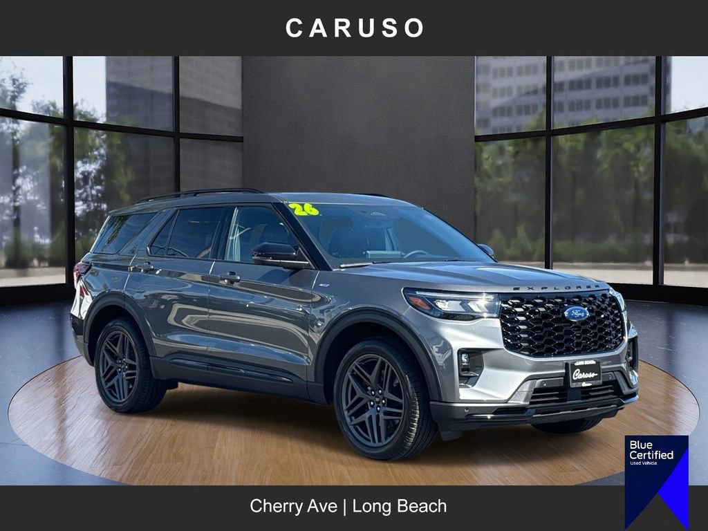 Certified 2026 Ford Explorer ST-Line w/ ST-Line Street Pack image 1