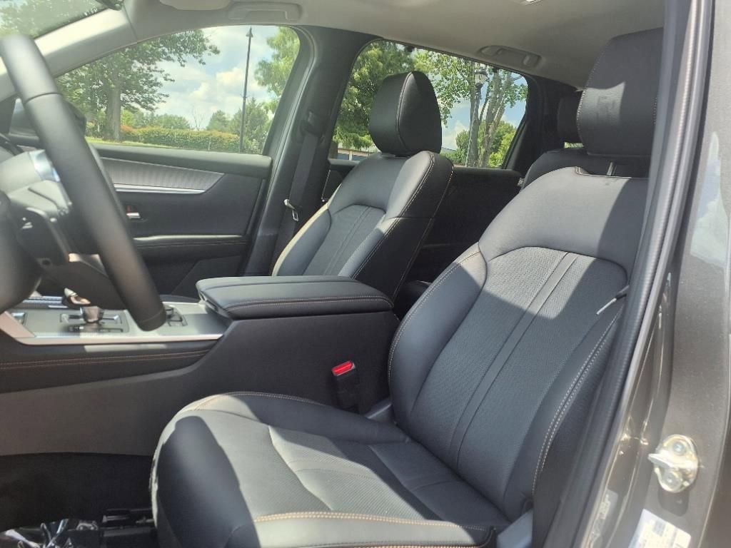 New 2025 MAZDA CX-90 3.3 Turbo w/ Preferred Package image 11