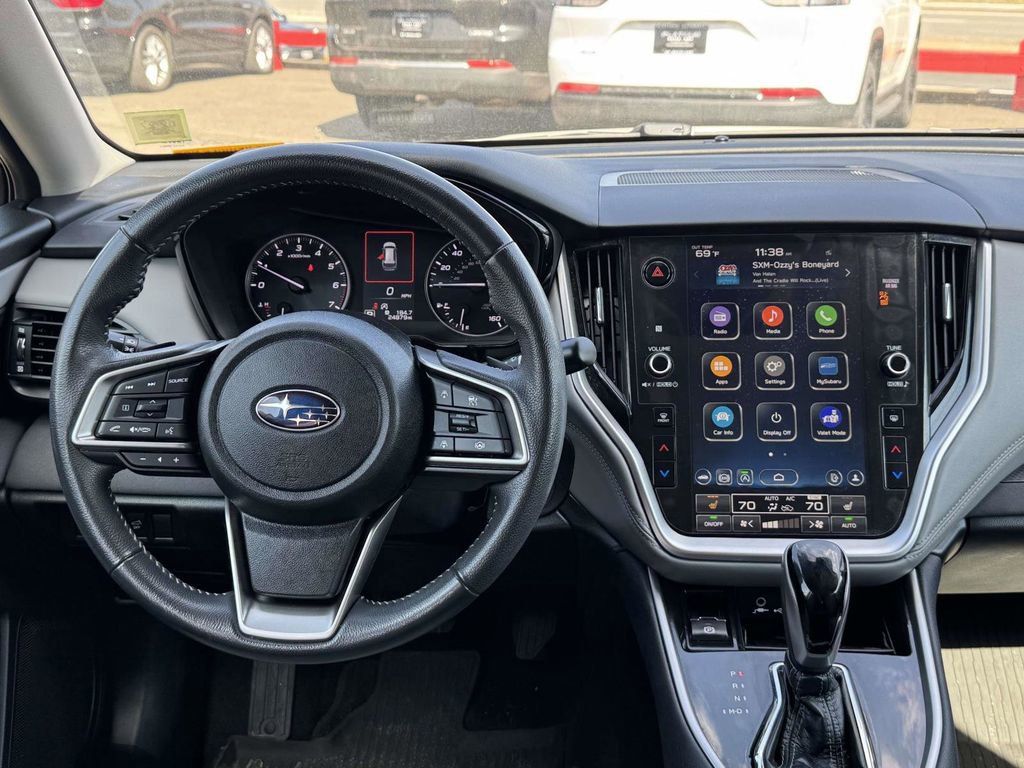 Used 2024 Subaru Outback Premium image 28
