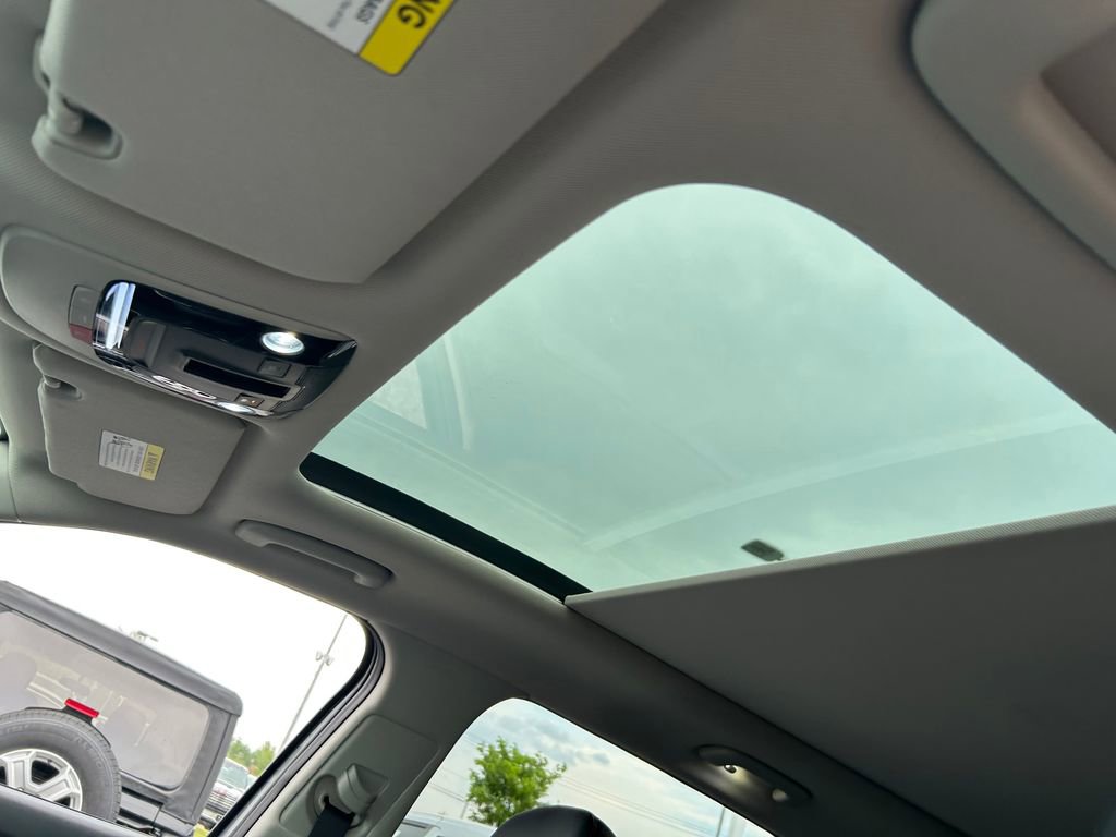 Used 2023 Kia Sorento SX AWD/4WD image 24