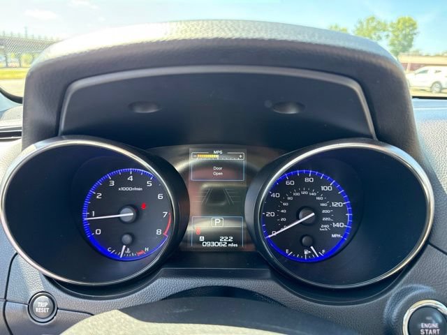 Used 2017 Subaru Legacy 2.5i Limited AWD/4WD image 9