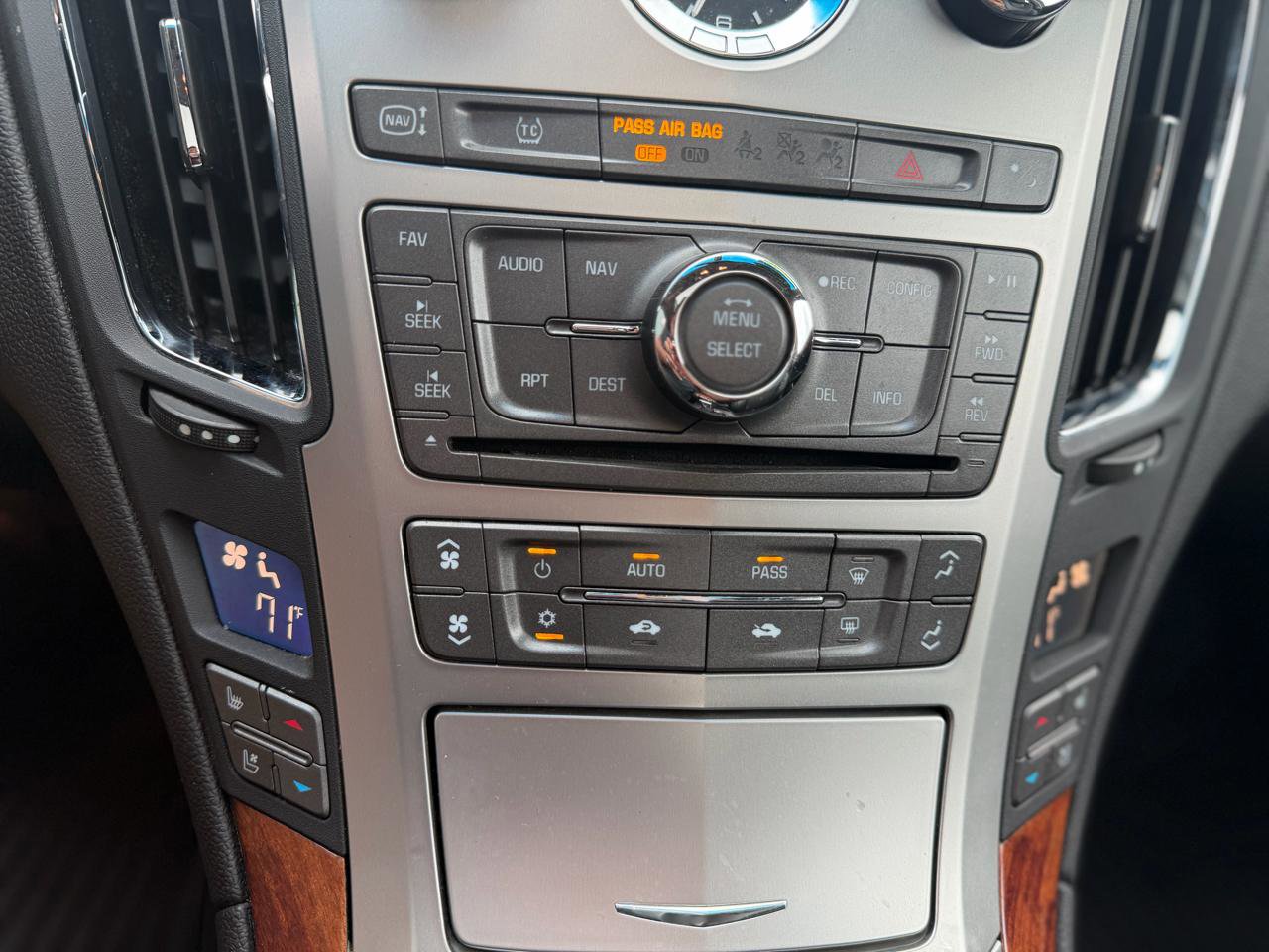 Used 2011 Cadillac CTS Premium image 26