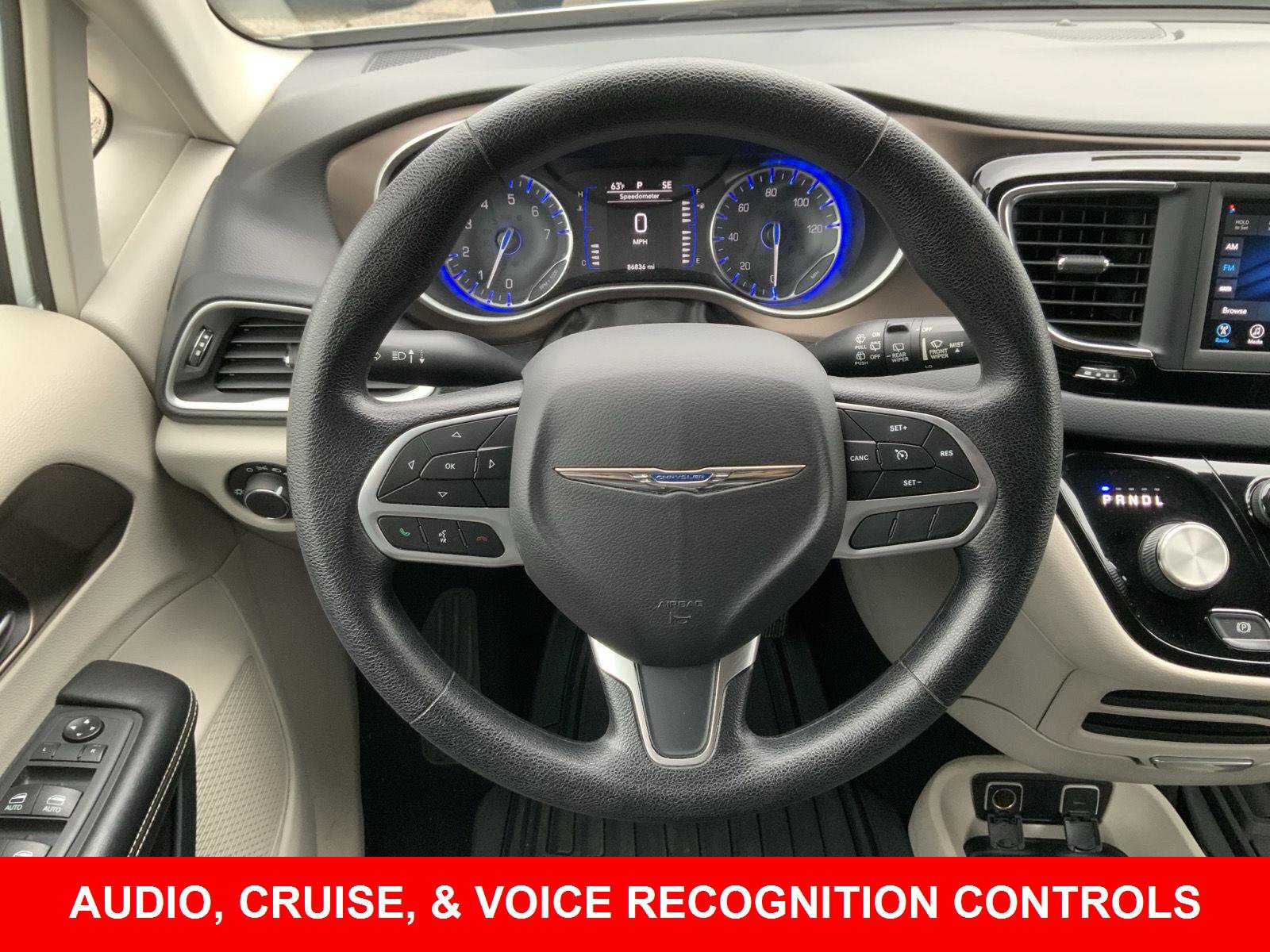 Used 2020 Chrysler Voyager Lxi FWD image 25
