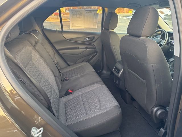 Used 2023 Chevrolet Equinox LT image 23
