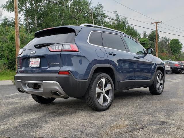 Used 2021 Jeep Cherokee Limited w/ Trailer Tow Group AWD/4WD image 7