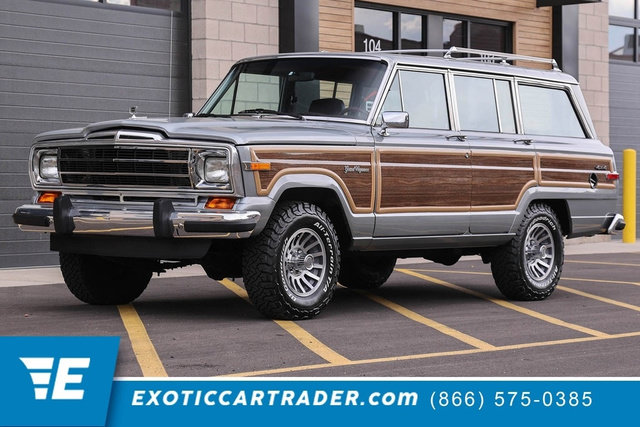 Used 1991 Jeep Grand Wagoneer AWD/4WD image 1