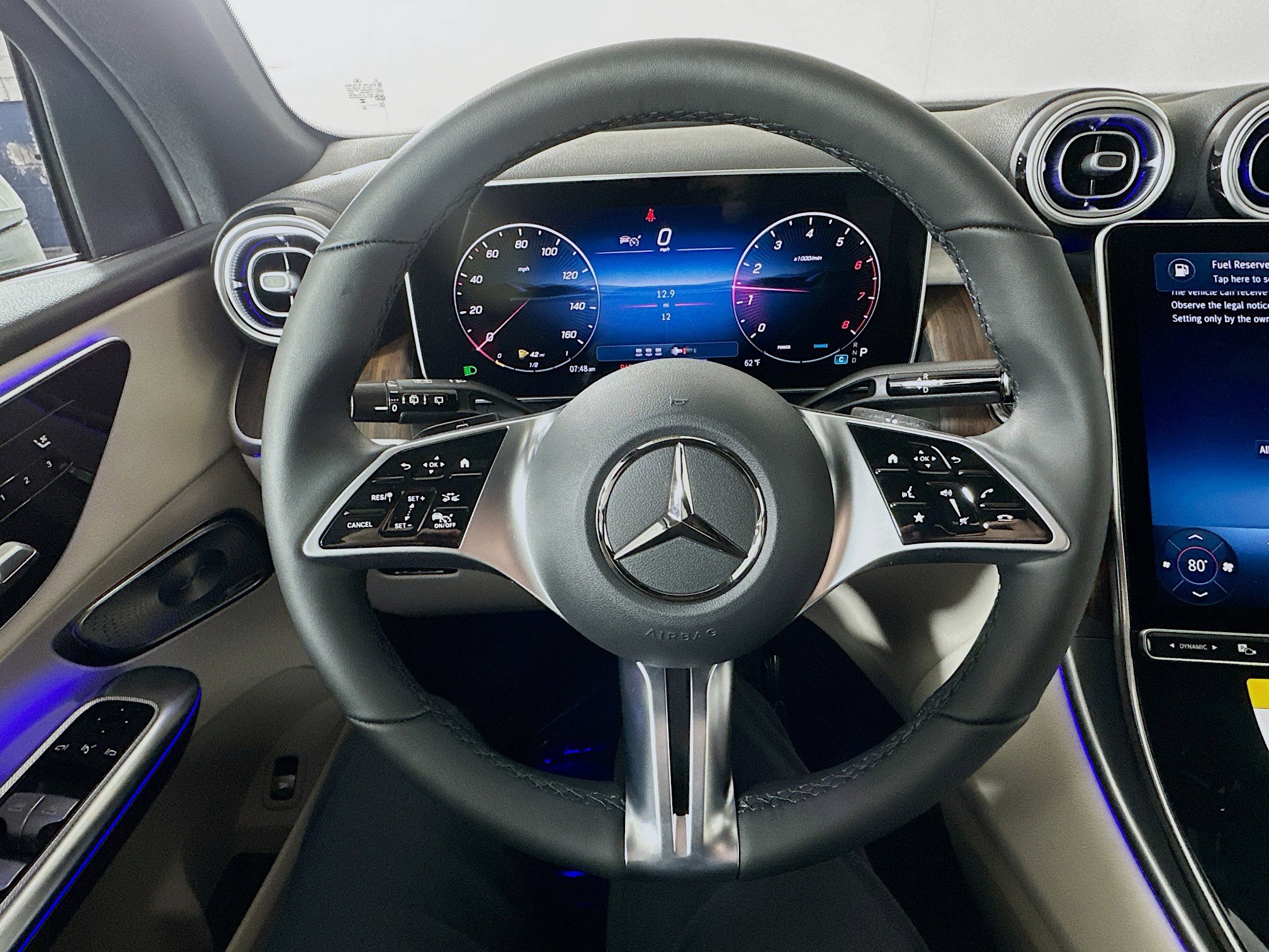 New 2026 Mercedes-Benz GLC 300 4MATIC image 11