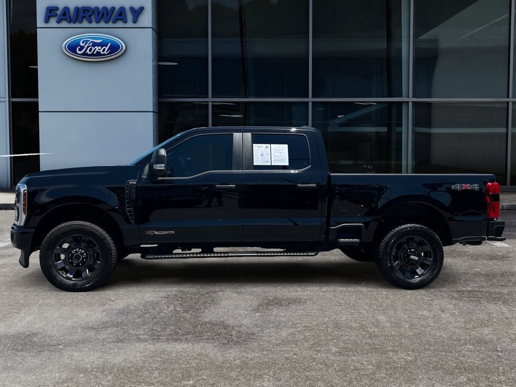 Used 2025 Ford F250 XL w/ STX Appearance Package AWD/4WD image 8