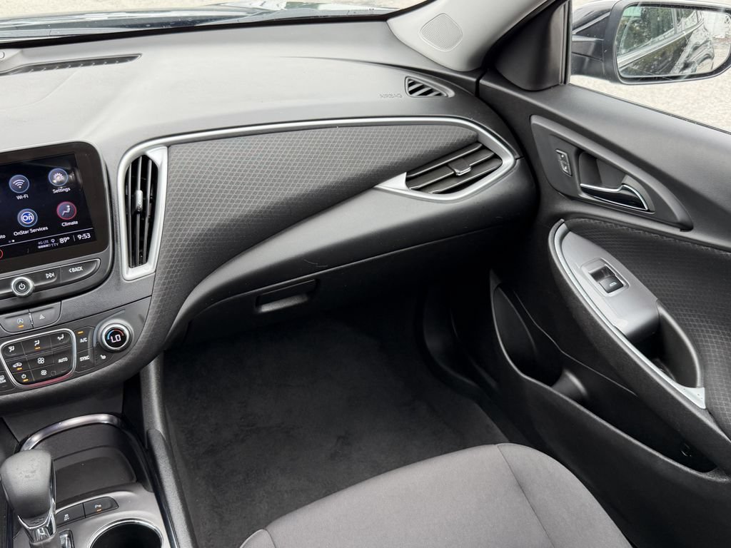 Used 2024 Chevrolet Malibu LT FWD image 15
