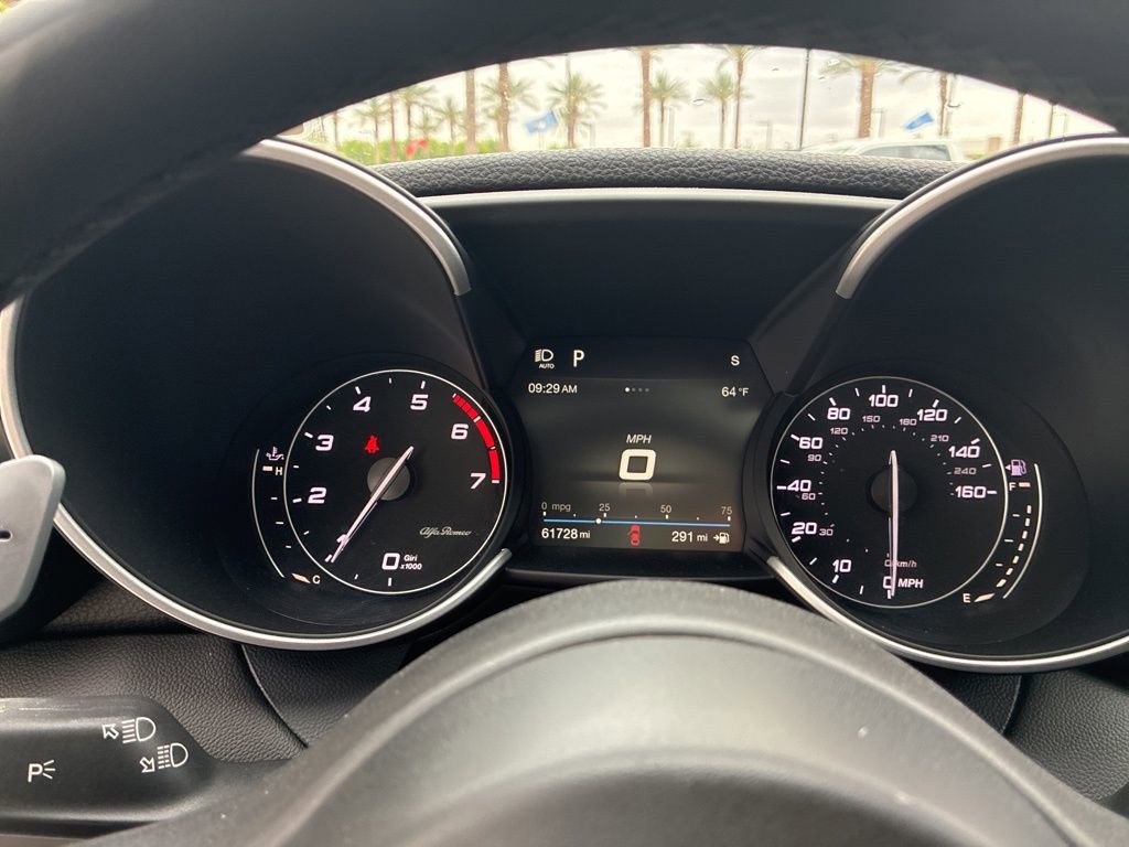 Used 2019 Alfa Romeo Giulia Ti Sport w/ Quick Order Package 22U Sport image 9